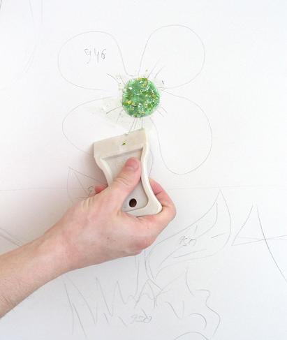 Рисунки с помощью жидких обоев